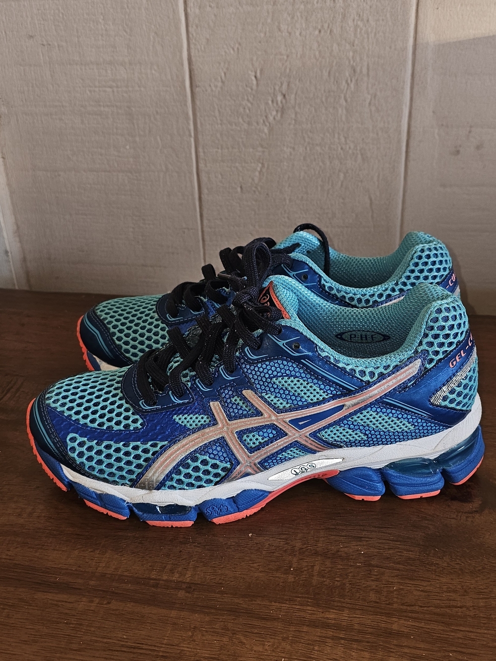 ASICS Women's Teal and Blue GEL Cumulus 15 Running Shoes 7.5
